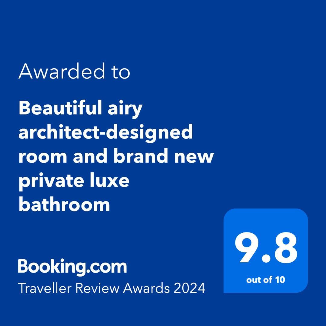 Beautiful Airy Architect-designed And Brand New Private Luxe Bathroom Séjour chez l'habitant Los Angeles